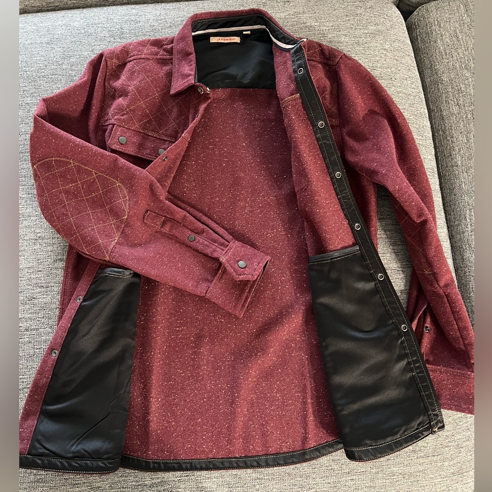 Men's Maroon Quilted Detail Shacket Jacket - Picture 2 of 10